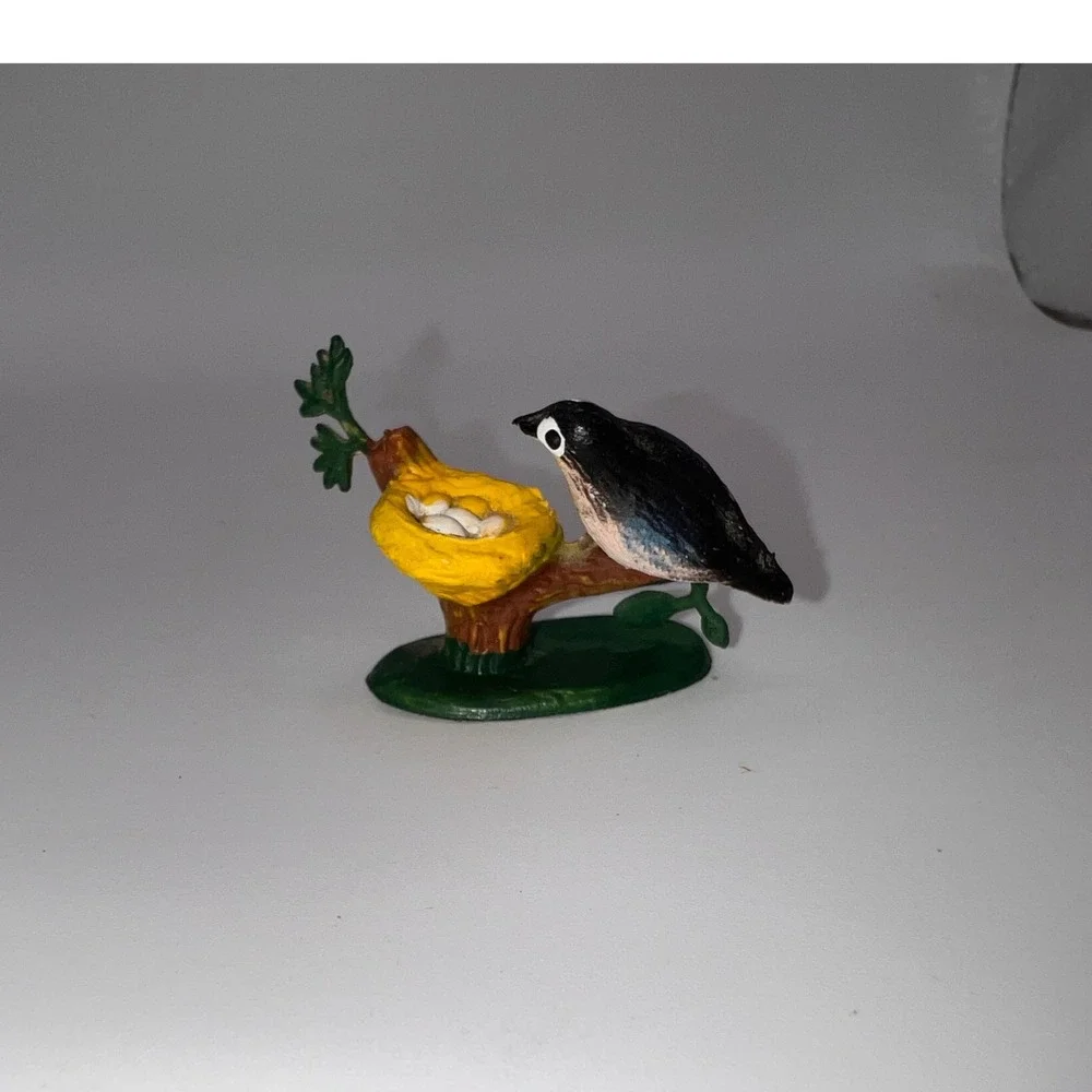 Vintage Miniature Plastic Bird On Branch W Nest & Eggs Hong Kong Trinket Shelf